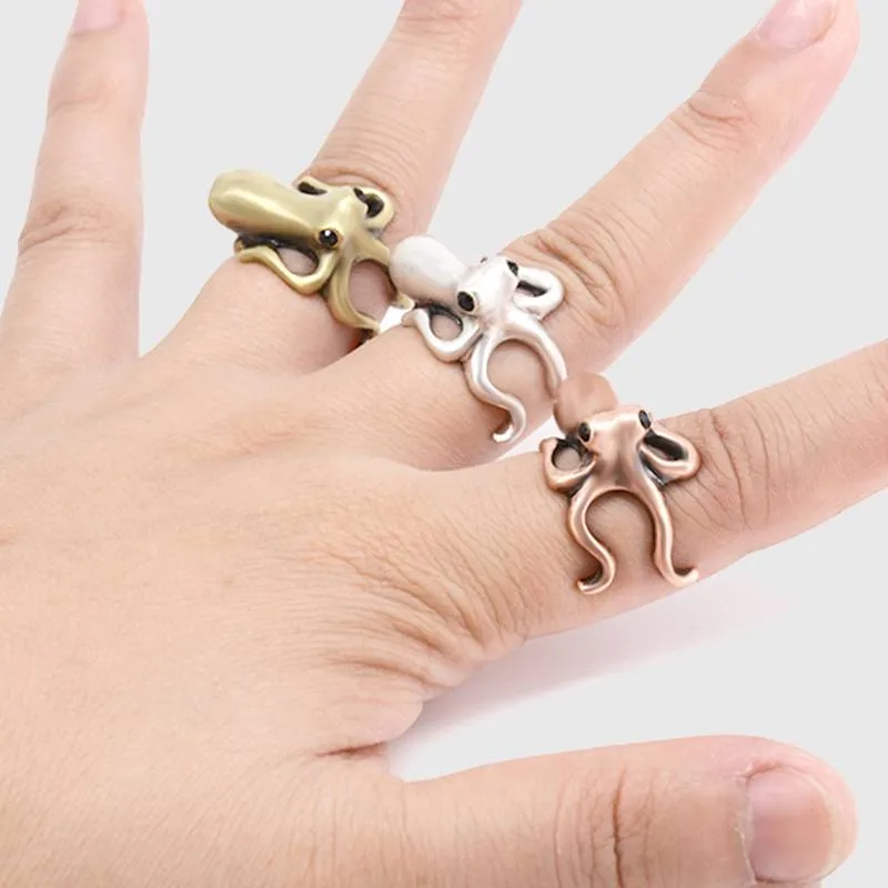 Bobbing Octopus Ring