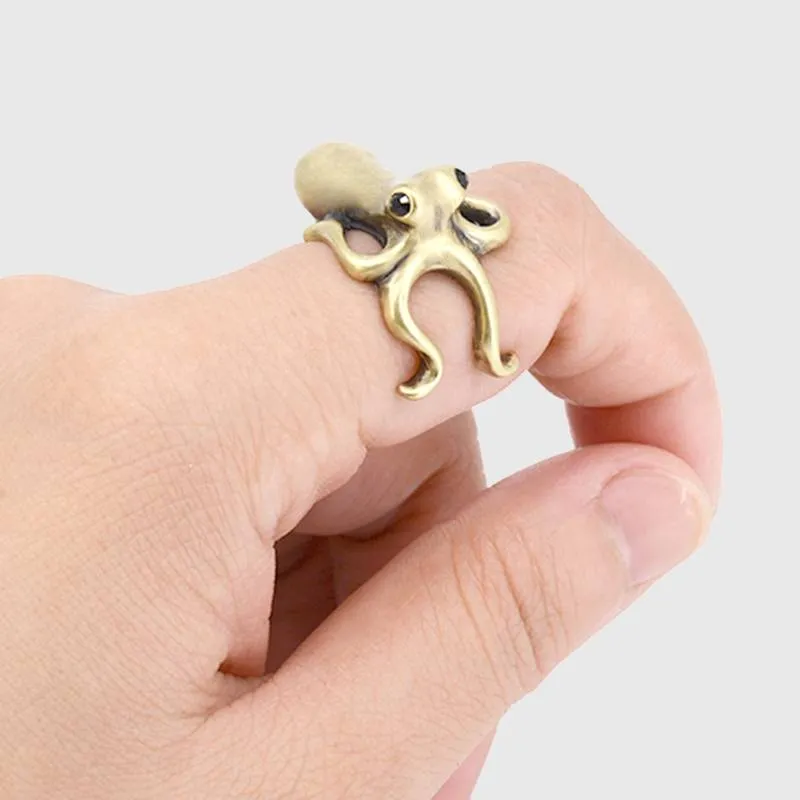 Bobbing Octopus Ring