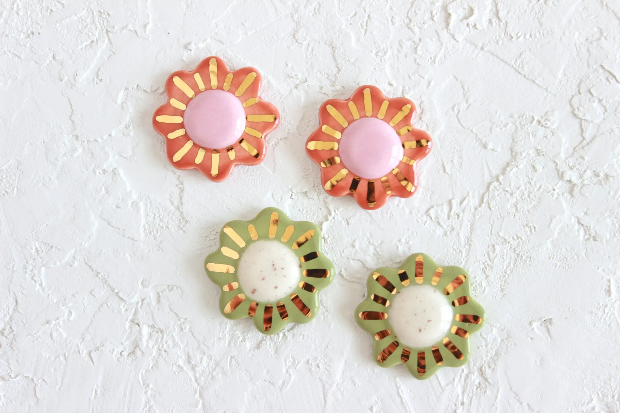 Daisy Bump Statement Stud Earrings