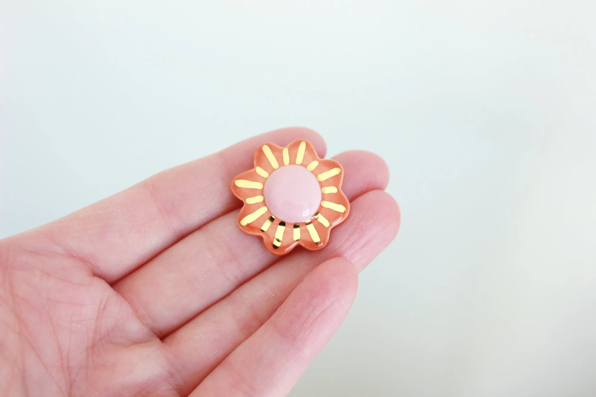 Daisy Bump Statement Stud Earrings