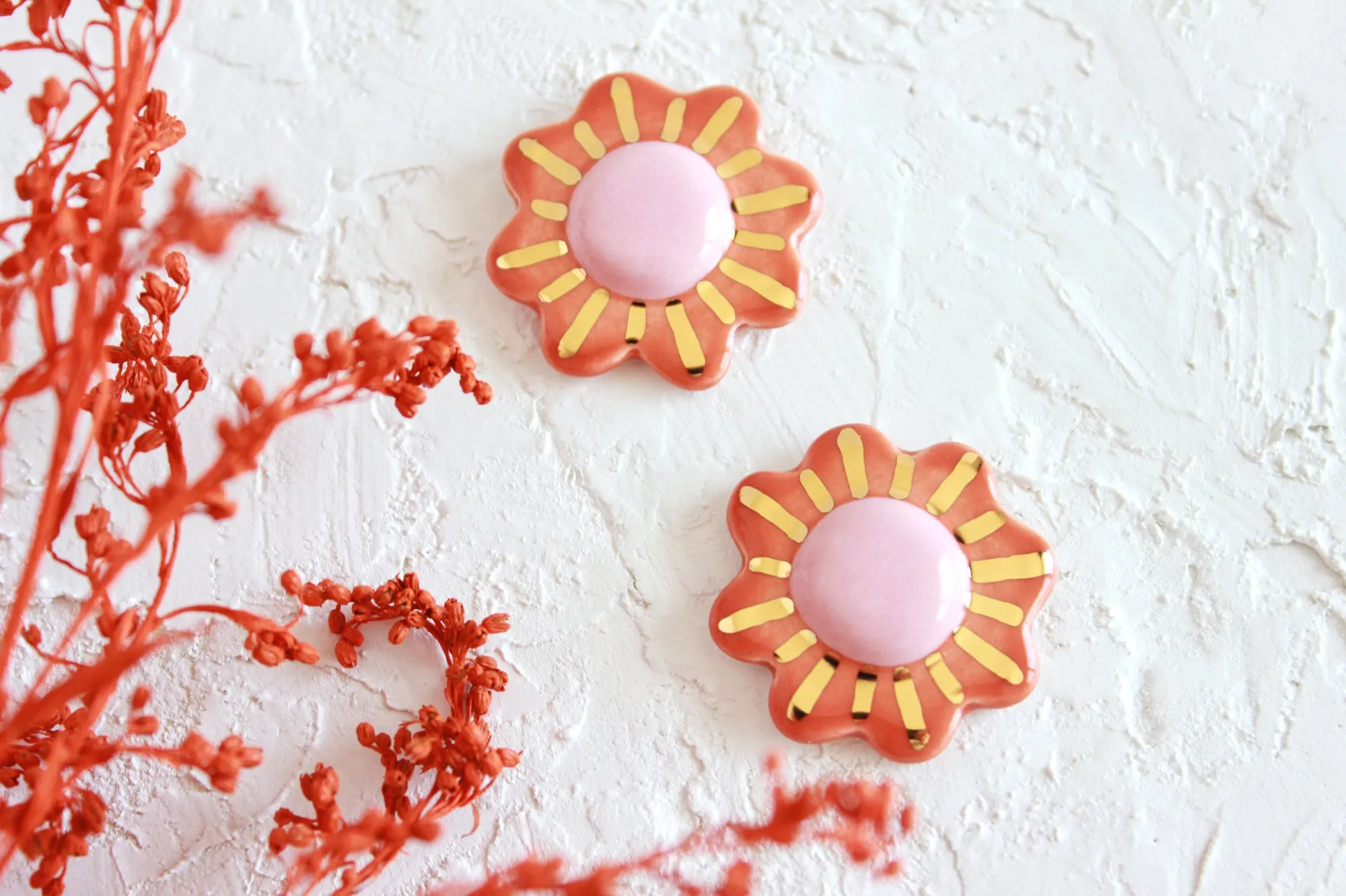 Daisy Bump Statement Stud Earrings