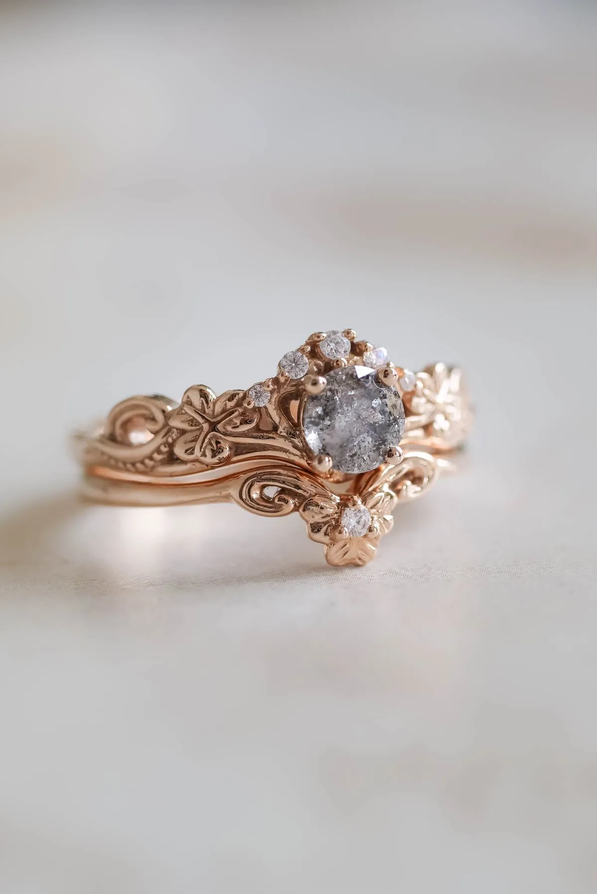 Elvish engagement ring with salt and pepper diamond / Horta