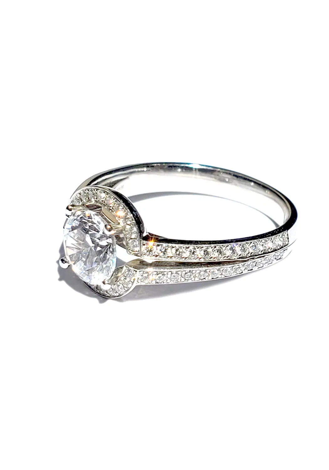 Furrer Jacot Torino Split Shoulder Semi-Mount Diamond Ring