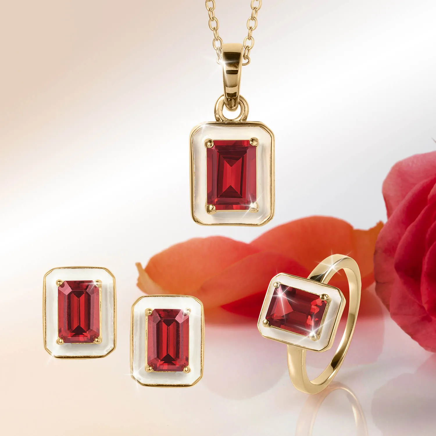 Garnet Deco Collection