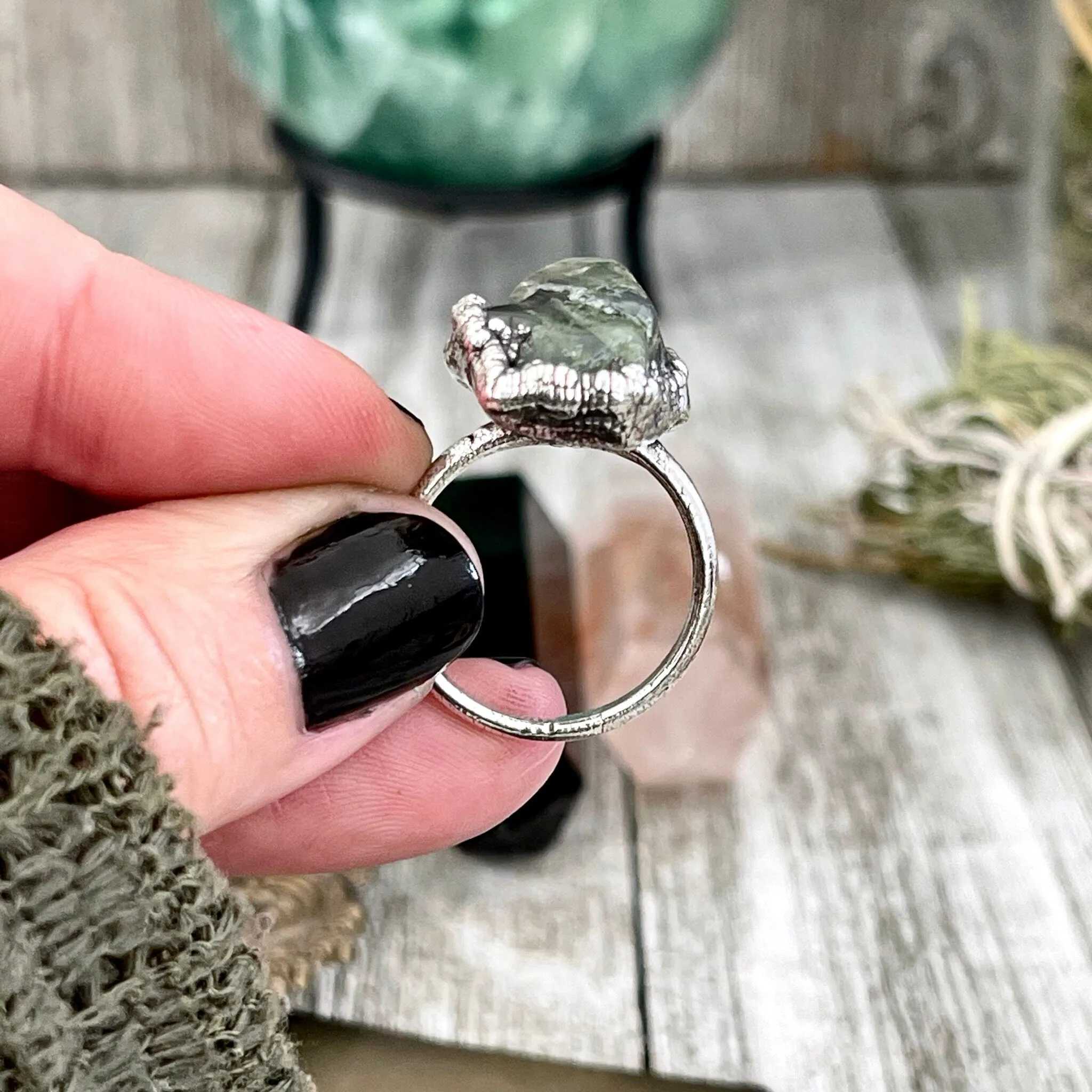 Green Moss Agate Small Stone Ring in Fine Silver Size 5 6 7 8 9 10 / Foxlark Collection