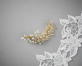 Light Gold Crystal Feather Hair Clip with Pearls