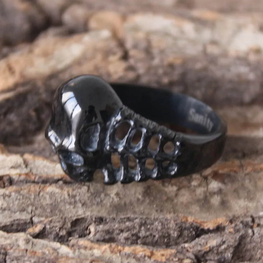 Skull Ring W/ Bones - Black - R65