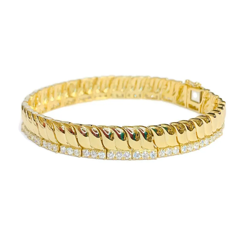 Wide Textured Link Bracelet with Diamond Edge